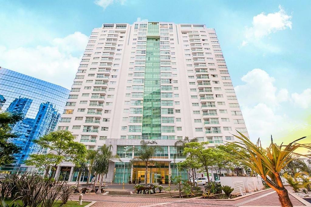 Ed Saint Moritz, Flat Com Garagem 02, Shn No Coracao De Brasilia Apartman Kültér fotó